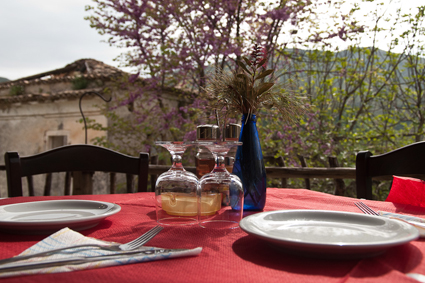 Ταβέρνα στην παλιά Περίθεια - Η σκάλα του γαβρίλη